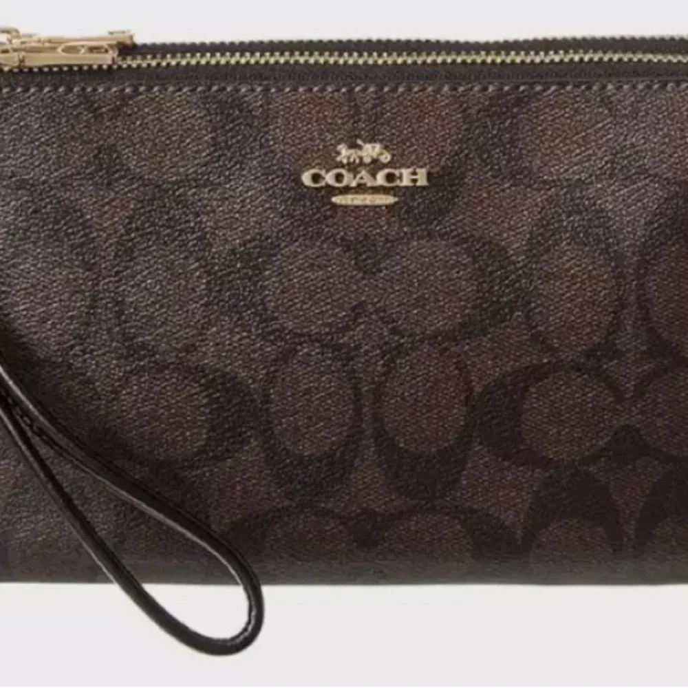 COACH F66506 Chocolate Coated Canvas Double Corner Zip Around Wristlet NWOT - Picture 2 of 6